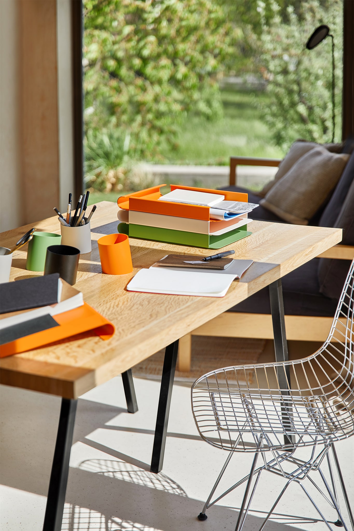 Saturn 02 Stohovatelný pořadač