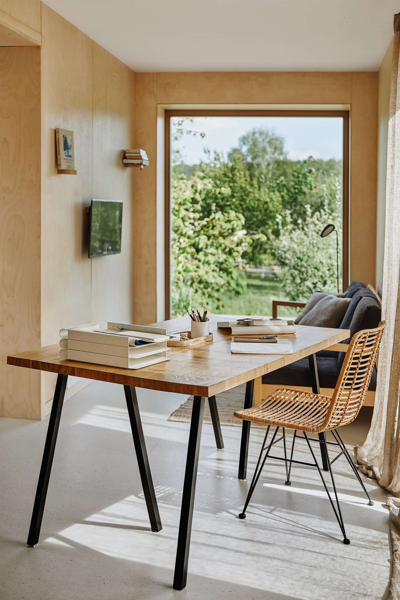 Saturn 03 Stolní organizér