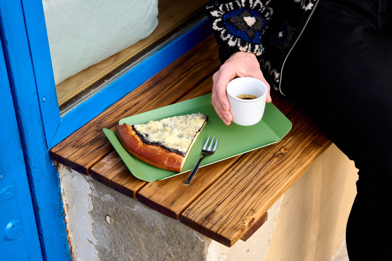 300km coffee and bakery