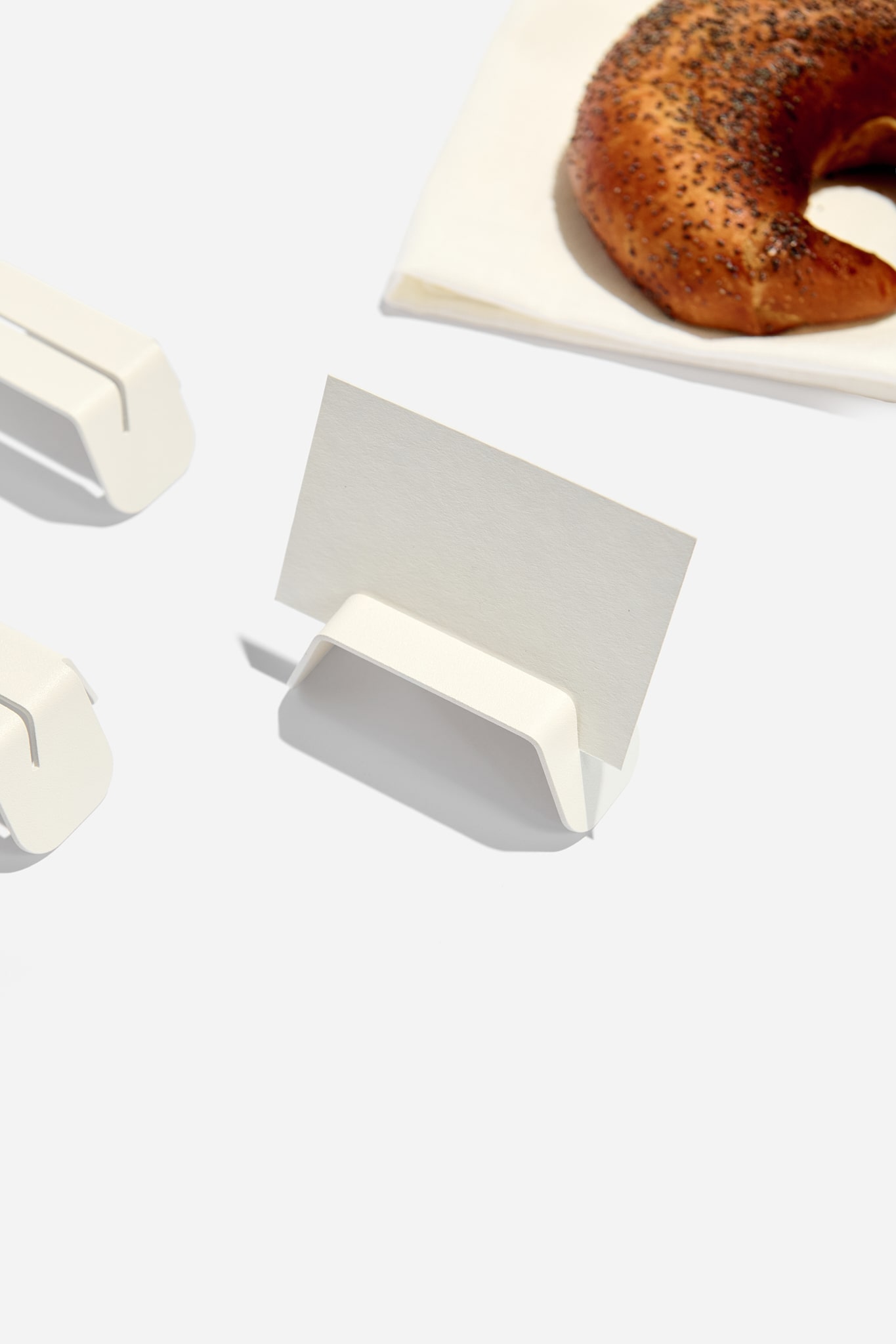 Naos 03 Stojan na cedulky