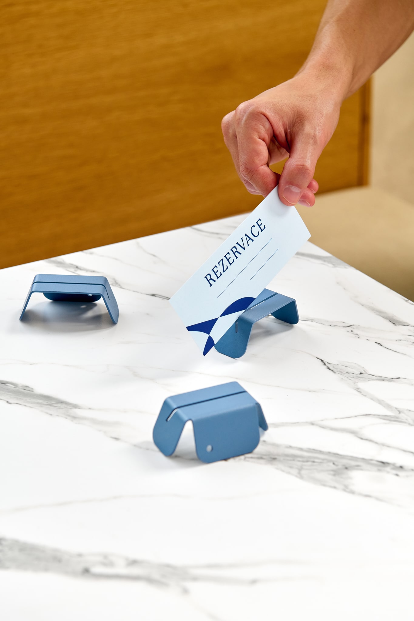 Naos 03 Stojan na cedulky